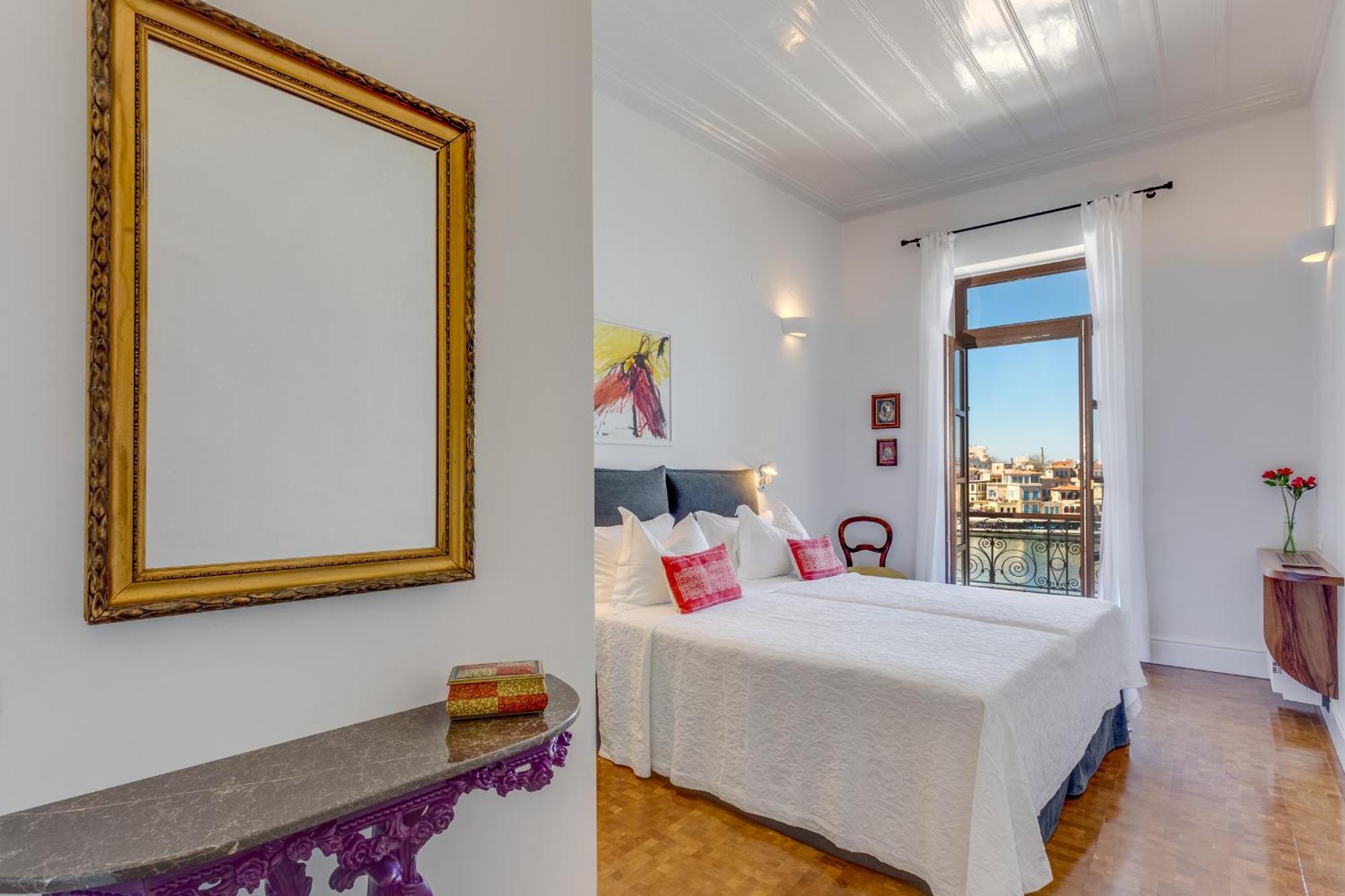 Domicilechania - Venetian Residence Bagian luar foto