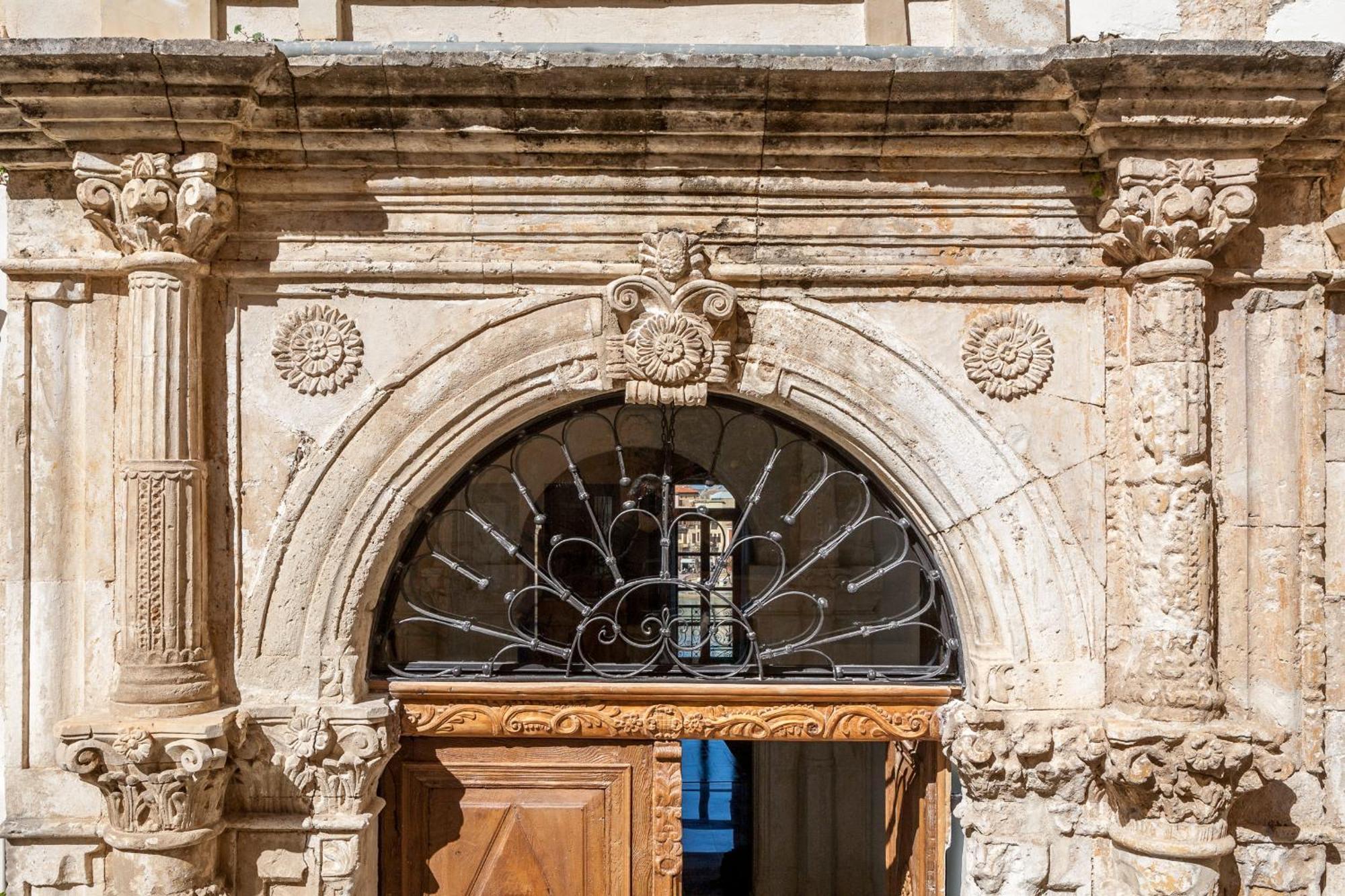 Domicilechania - Venetian Residence Bagian luar foto